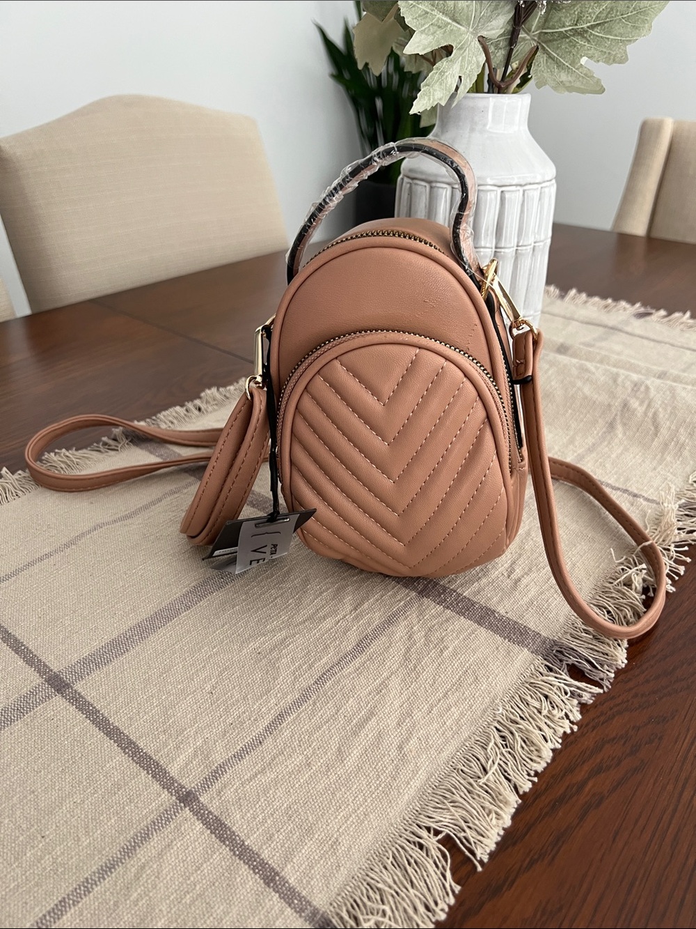 Deluxity Los Angeles Vegan Approved Small Crossbody Purse